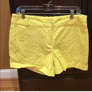 Ann Taylor Loft shorts yellow size 6